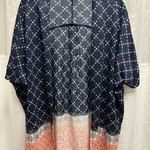 Torrid Navy and White Floral Kimono